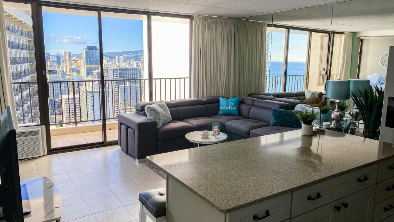 The Makai Suite At The Waikiki Banyan Honolulu Kültér fotó