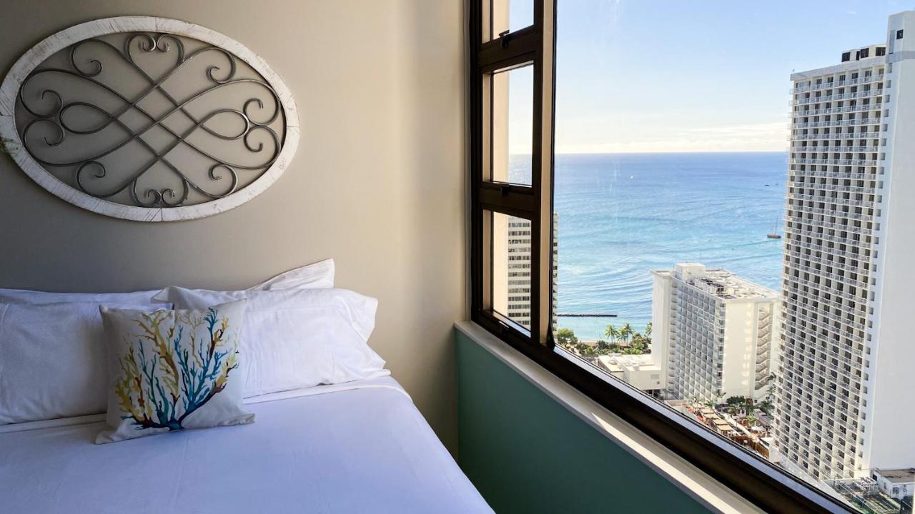 The Makai Suite At The Waikiki Banyan Honolulu Kültér fotó